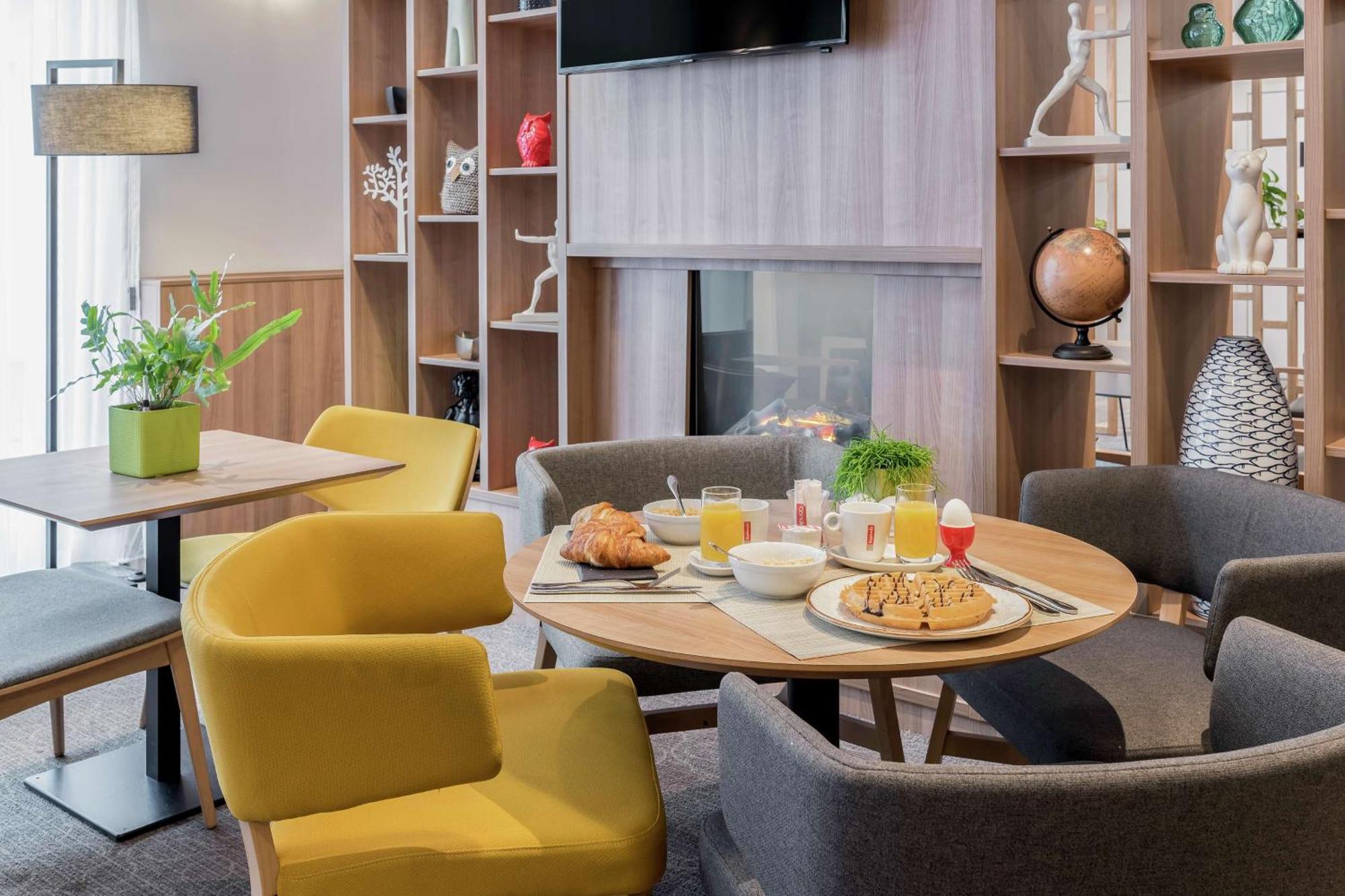 Hilton Garden Inn Brussels City Centre Ngoại thất bức ảnh